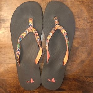 Sanuk flip flops